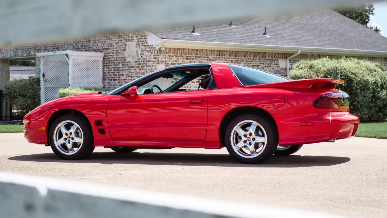 2002 Pontiac Firebird Trans Am 4th Gen - Image 8 of 31