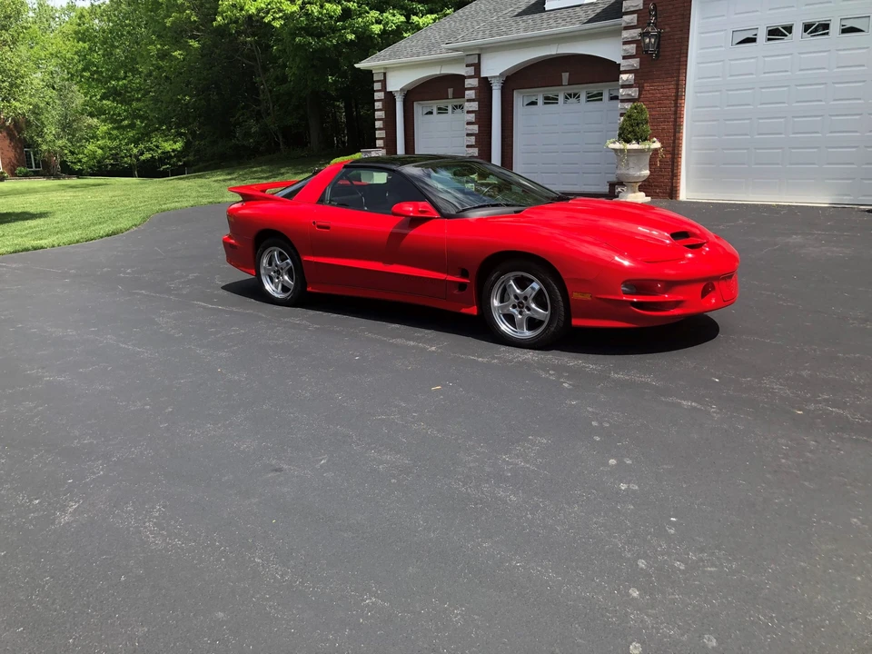 2002 Pontiac Firebird Trans Am 4th Gen - Image 2 of 31