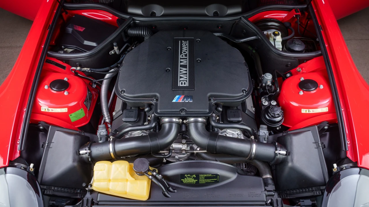 2003 BMW Z8 - Image 6 of 7