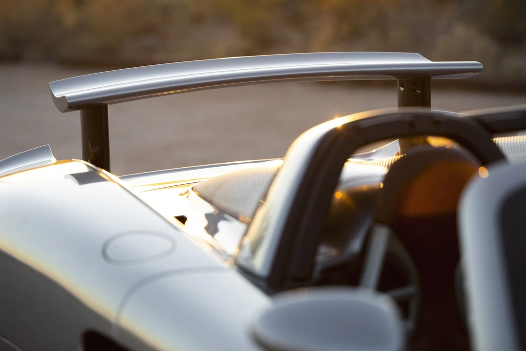 2004 Porsche Carrera GT - Image 26 of 31
