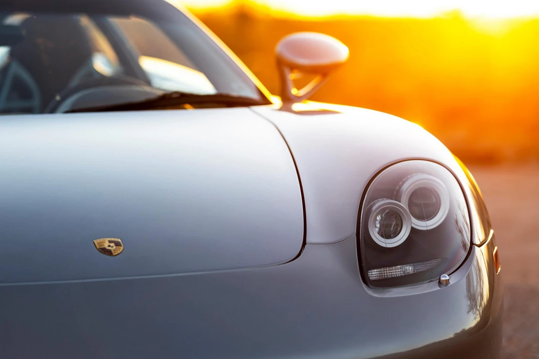 2004 Porsche Carrera GT - Image 18 of 31