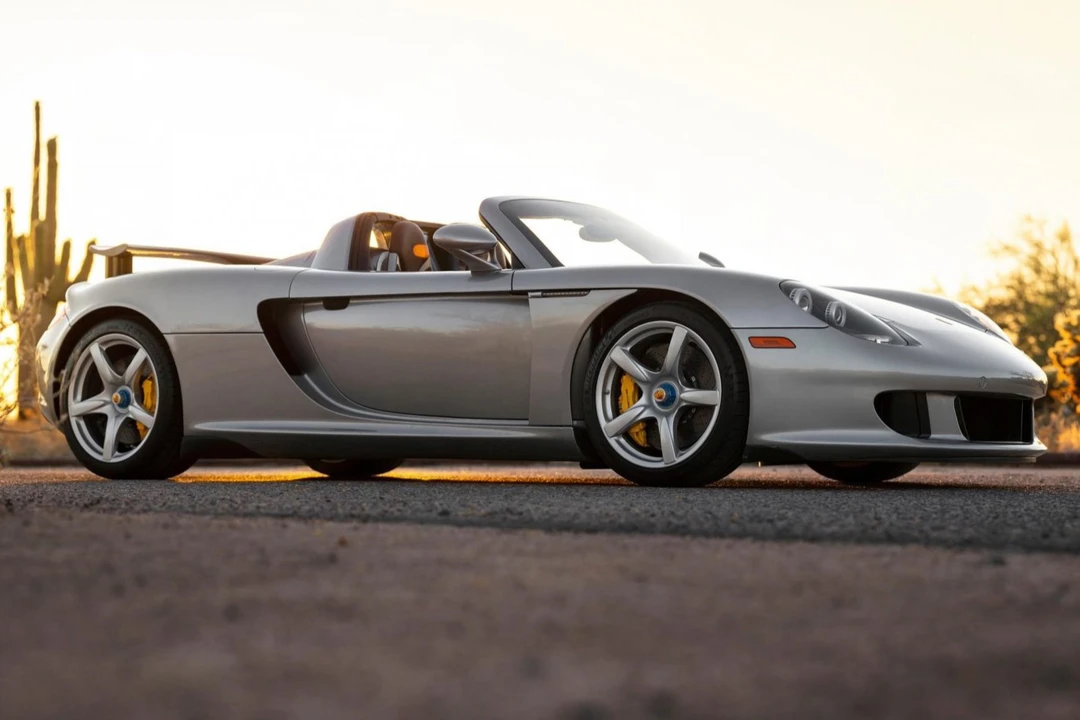 2004 Porsche Carrera GT - Image 10 of 31