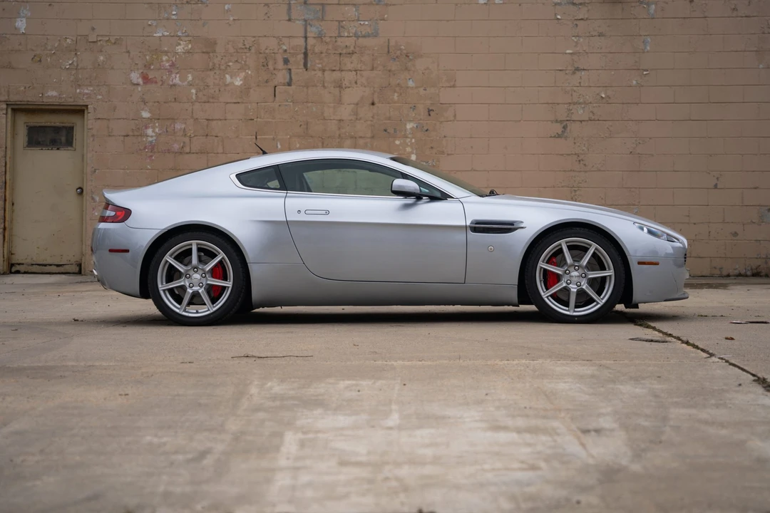 2007 Aston Martin V8 Vantage (2006-2017) - Image 15 of 31