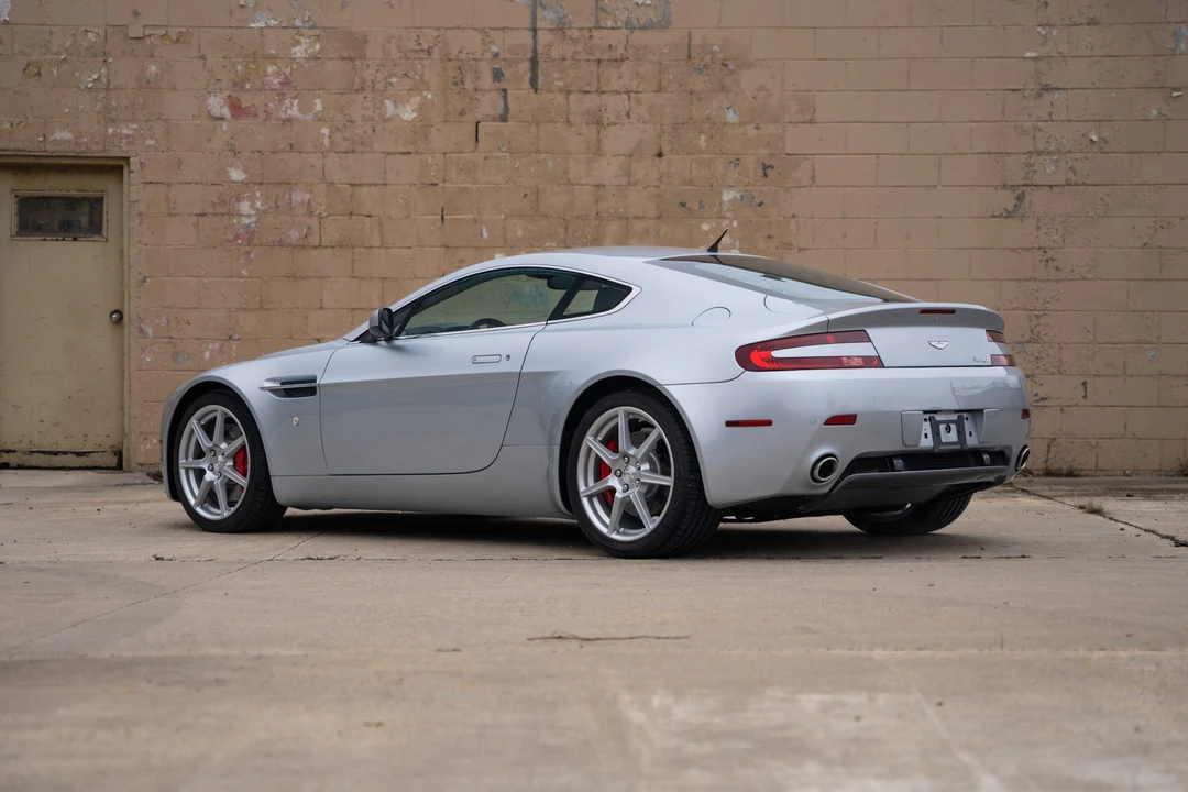 2007 Aston Martin V8 Vantage (2006-2017) - Image 8 of 31