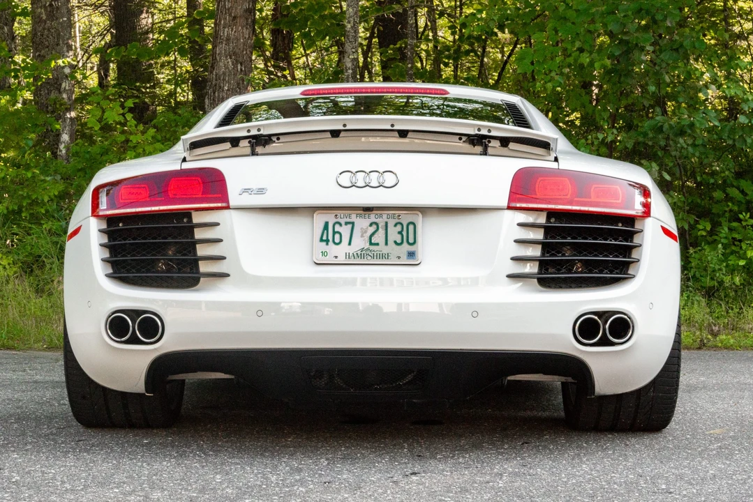 2009 Audi 42 R8 - Image 5 of 31
