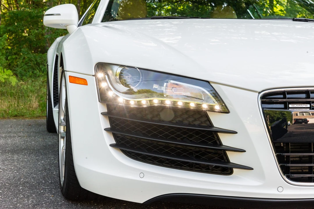 2009 Audi 42 R8 - Image 13 of 31