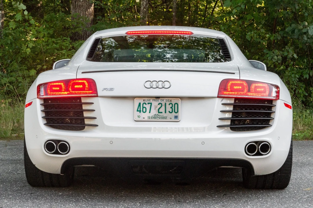 2009 Audi 42 R8 - Image 4 of 31