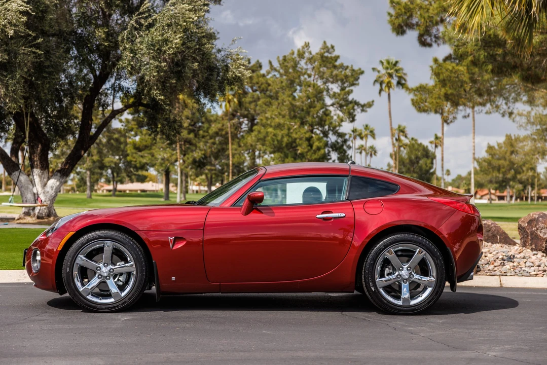 2009 Pontiac Solstice GXP - Image 15 of 31