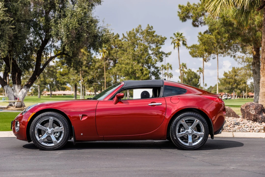 2009 Pontiac Solstice GXP - Image 20 of 31