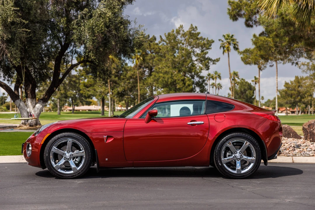 2009 Pontiac Solstice GXP - Image 16 of 31