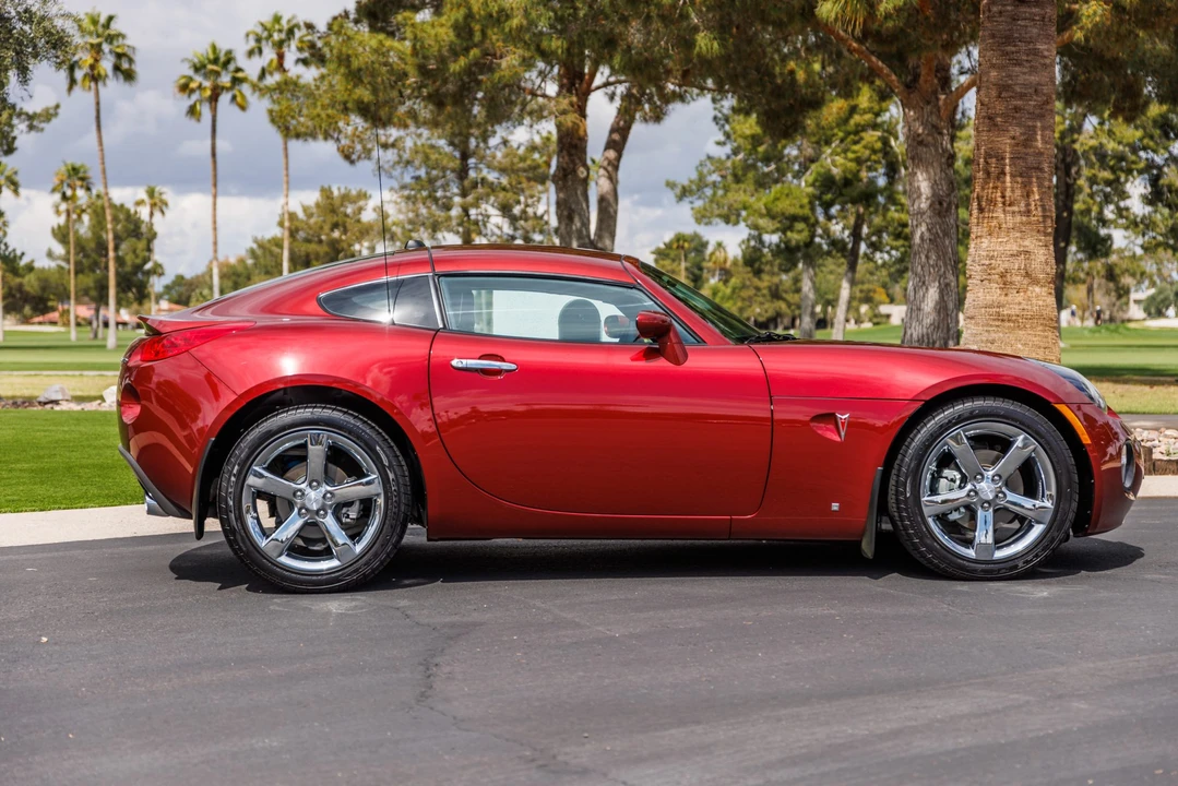 2009 Pontiac Solstice GXP - Image 10 of 31