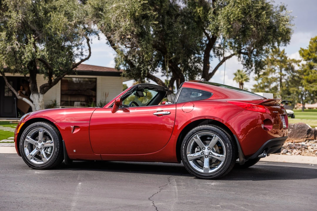 2009 Pontiac Solstice GXP - Image 19 of 31