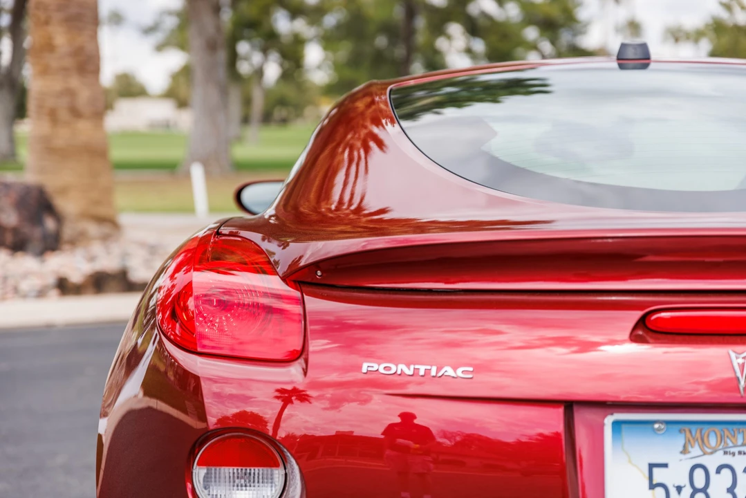 2009 Pontiac Solstice GXP - Image 26 of 31