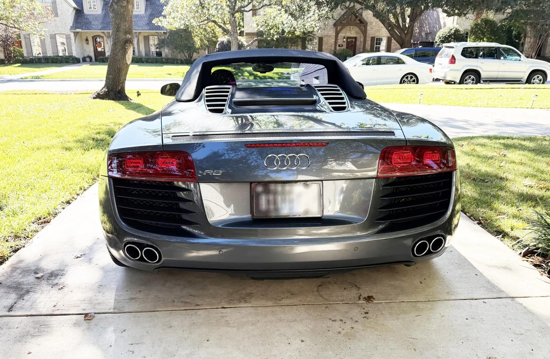 2012 Audi 42 R8 - Image 8 of 31