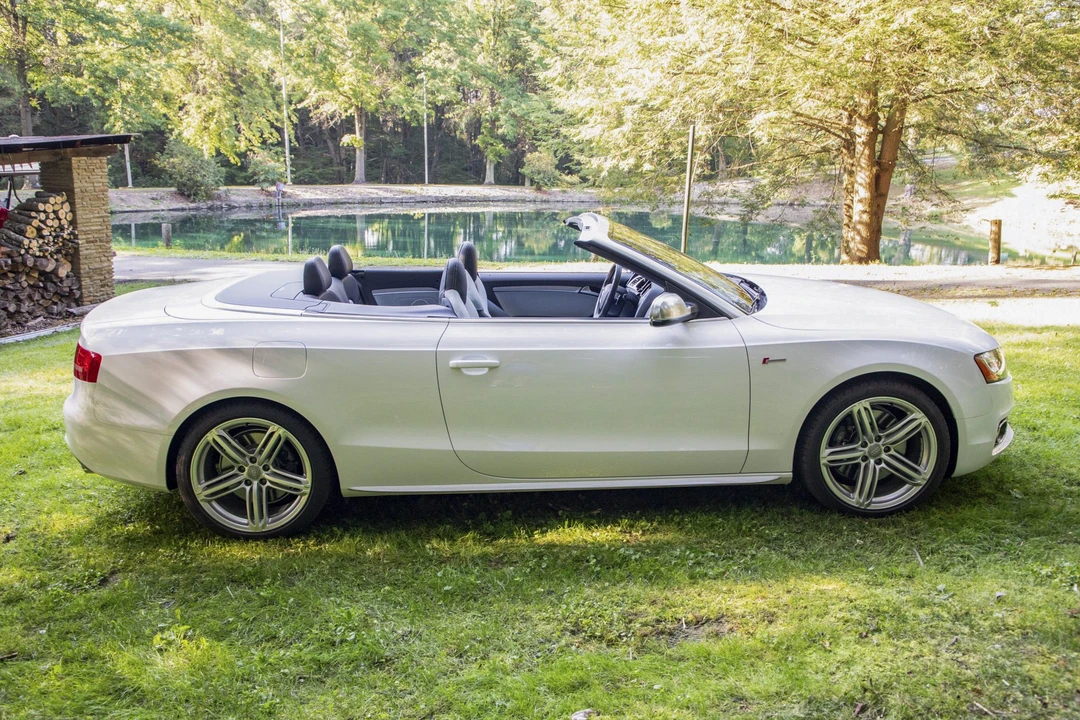 2012 Audi B8 S5 - Image 7 of 31