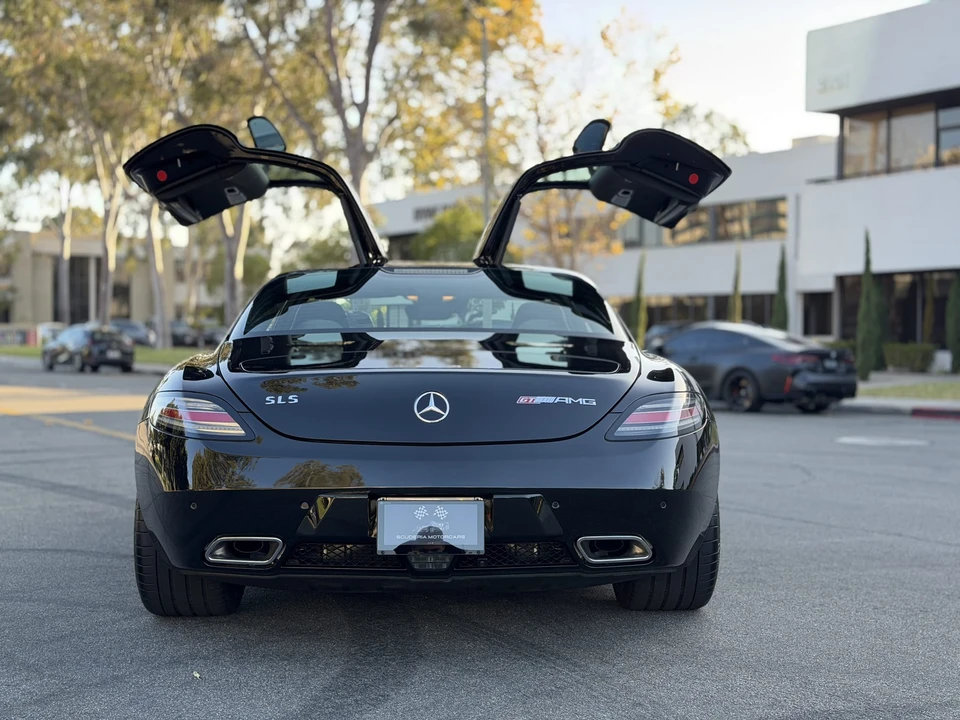 2013 Mercedes-Benz SLS AMG GT - Image 12 of 31
