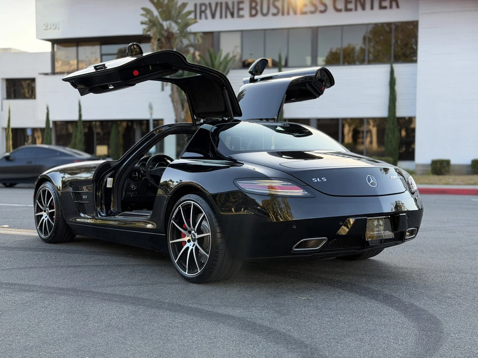 2013 Mercedes-Benz SLS AMG GT - Image 14 of 31