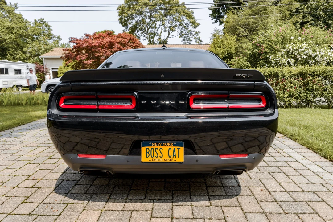 2015 Dodge Challenger SRT Hellcat 3rd Gen - Image 5 of 31