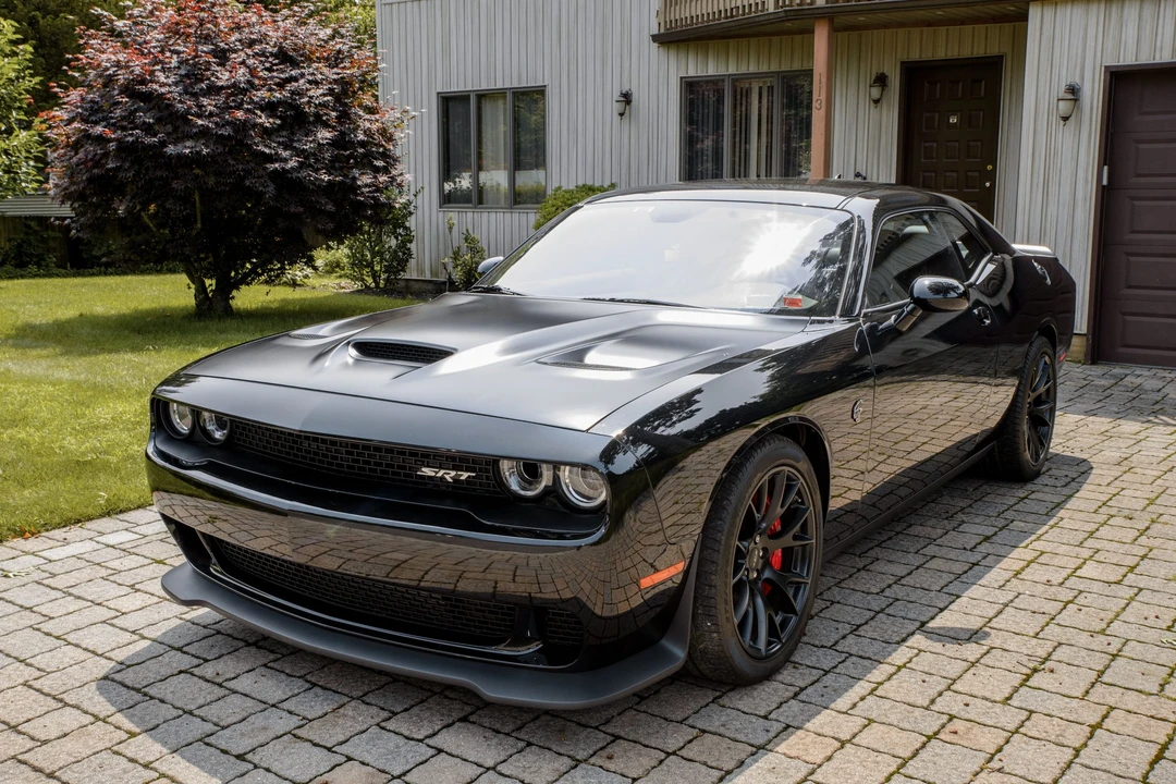 2015 Dodge Challenger SRT Hellcat 3rd Gen - Image 2 of 31