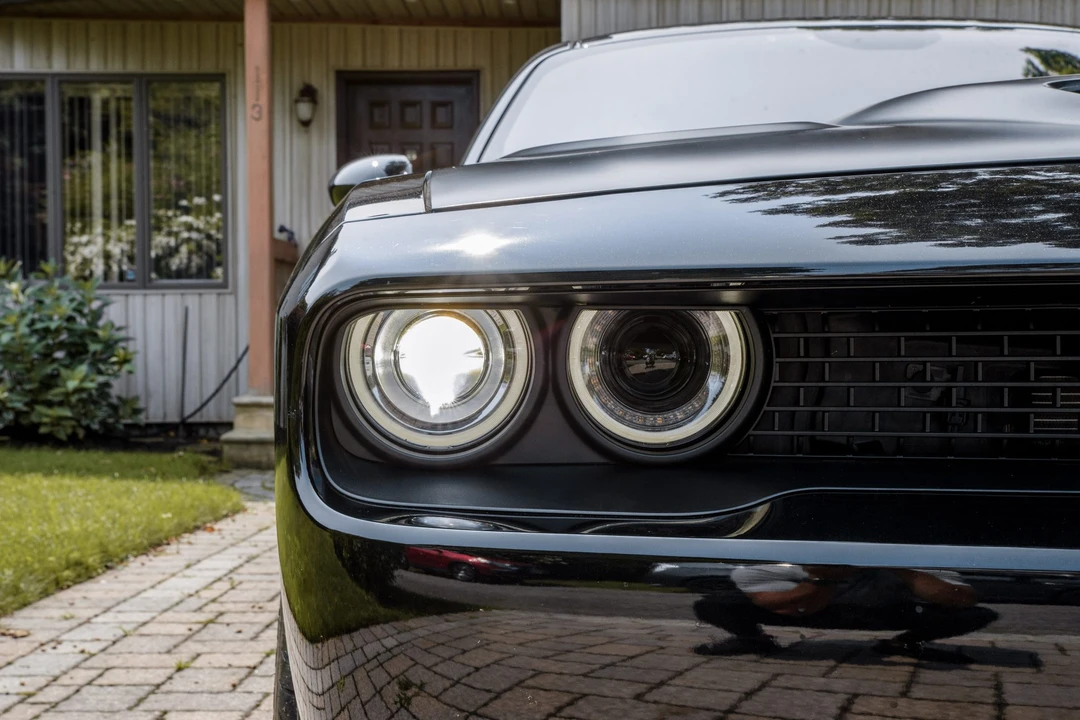 2015 Dodge Challenger SRT Hellcat 3rd Gen - Image 16 of 31