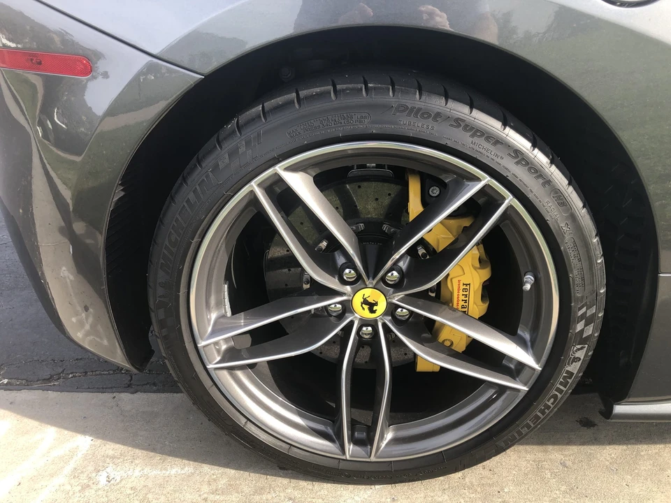 2017 Ferrari 488 Spider - Image 31 of 31