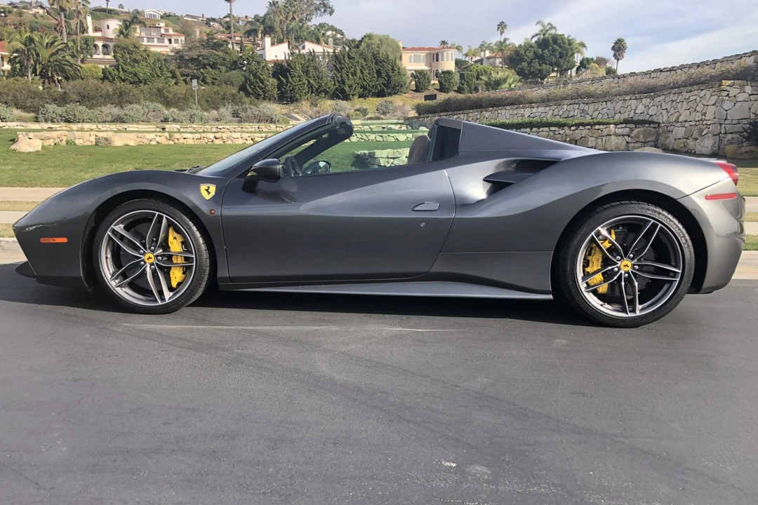 2017 Ferrari 488 Spider - Image 3 of 31