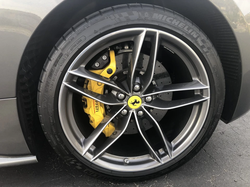 2017 Ferrari 488 Spider - Image 30 of 31