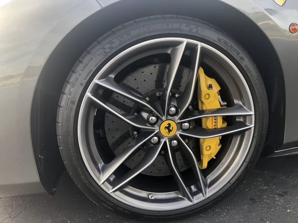 2017 Ferrari 488 Spider - Image 29 of 31
