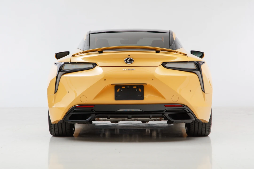 2021 Lexus LC - Image 22 of 31