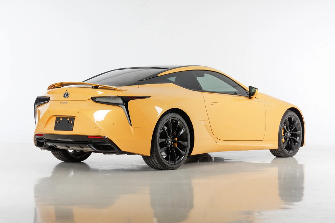 2021 Lexus LC - Image 20 of 31