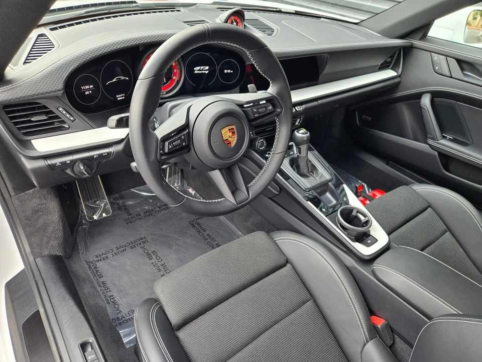 2022 Porsche 992 GT3 Touring - Image 28 of 31