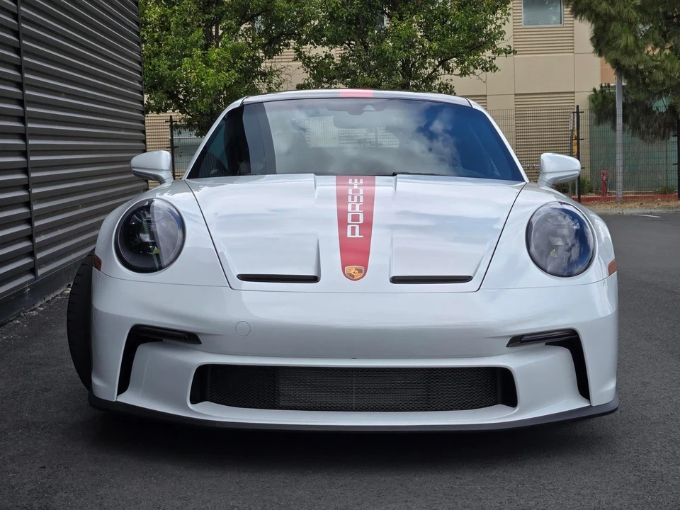 2022 Porsche 992 GT3 Touring - Image 5 of 31
