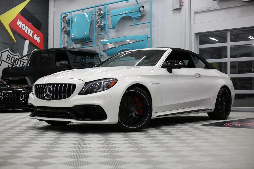 2023 Mercedes-Benz W205 C 63 AMG - Image 4 of 31