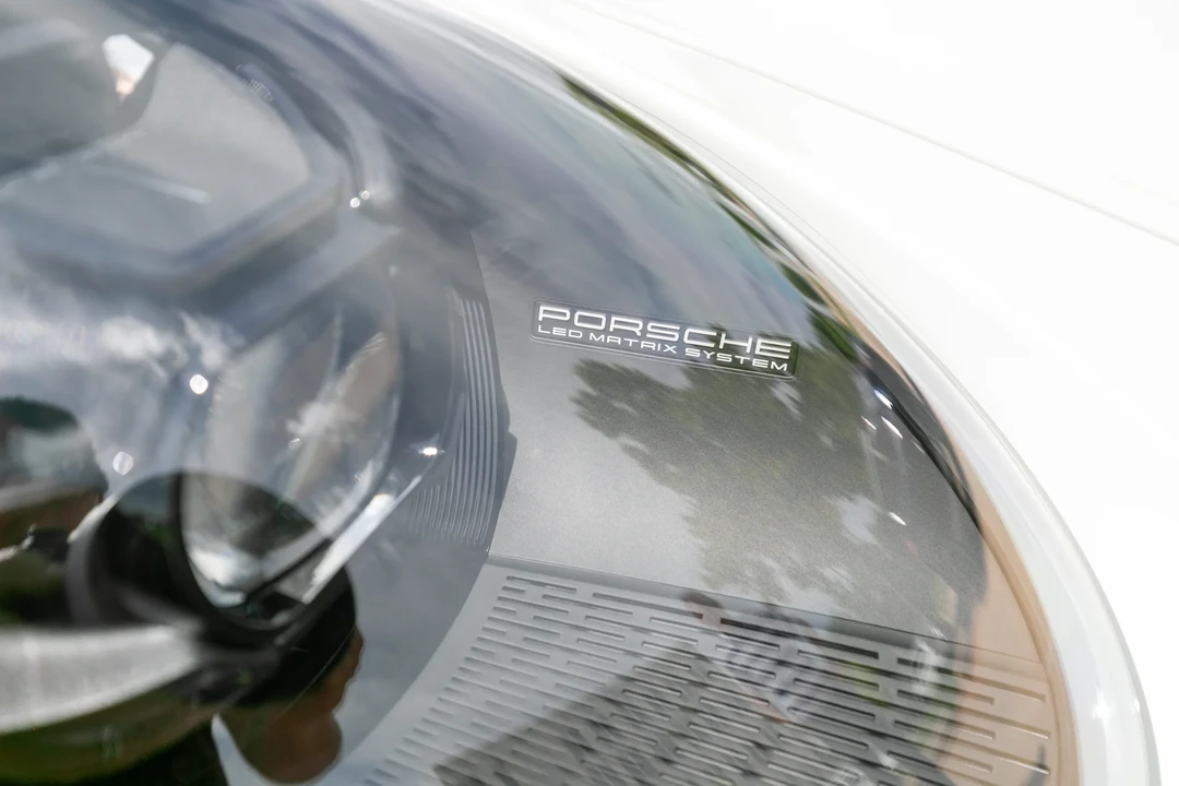 2024 Porsche 992 Dakar - Image 27 of 31