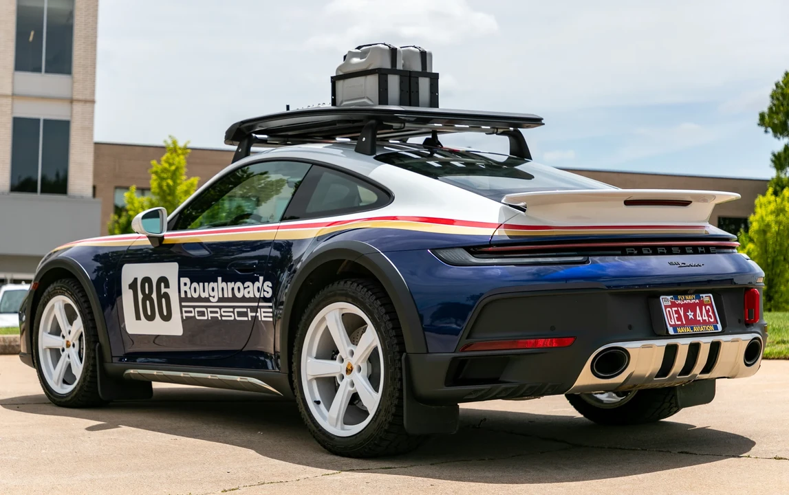 2024 Porsche 992 Dakar - Image 5 of 31