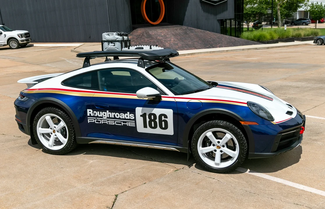 2024 Porsche 992 Dakar - Image 13 of 31