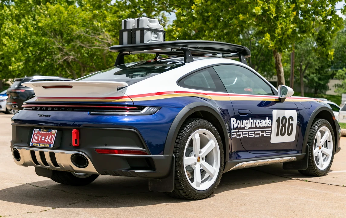 2024 Porsche 992 Dakar - Image 11 of 31