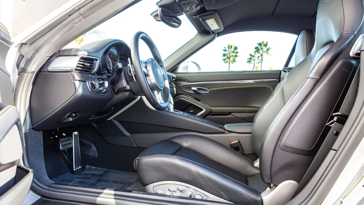 2016 Porsche 991 Turbo S - Image 14 of 22
