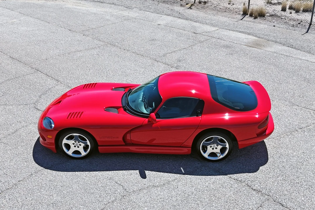 2001 Dodge Viper GTS 2nd Gen - Image 23 of 31