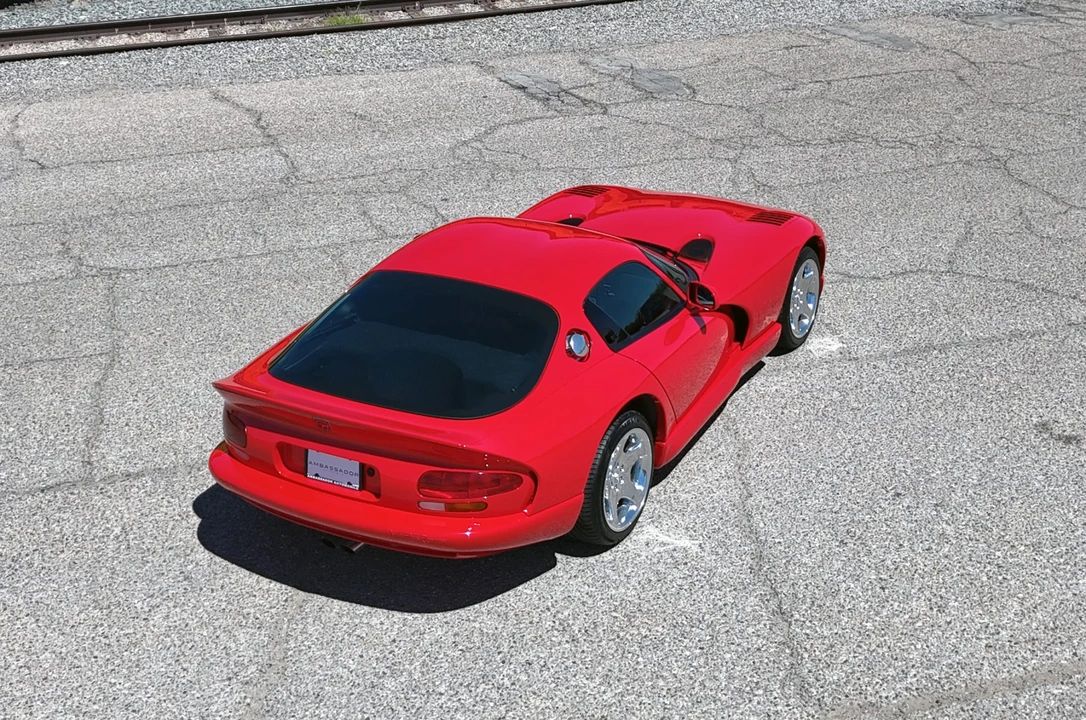 2001 Dodge Viper GTS 2nd Gen - Image 28 of 31