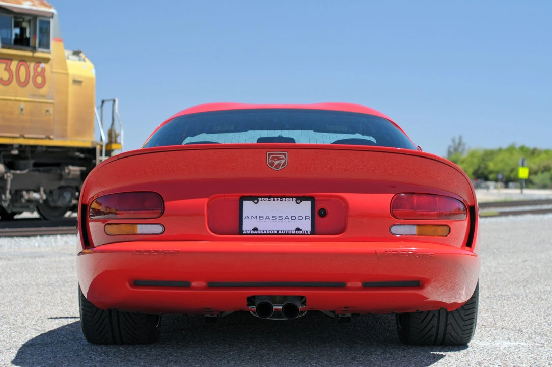 2001 Dodge Viper GTS 2nd Gen - Image 8 of 31