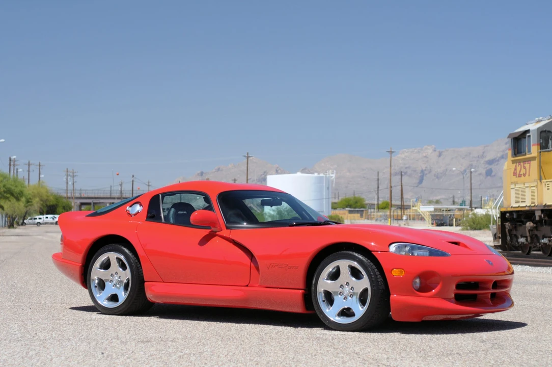 2001 Dodge Viper GTS 2nd Gen - Image 18 of 31