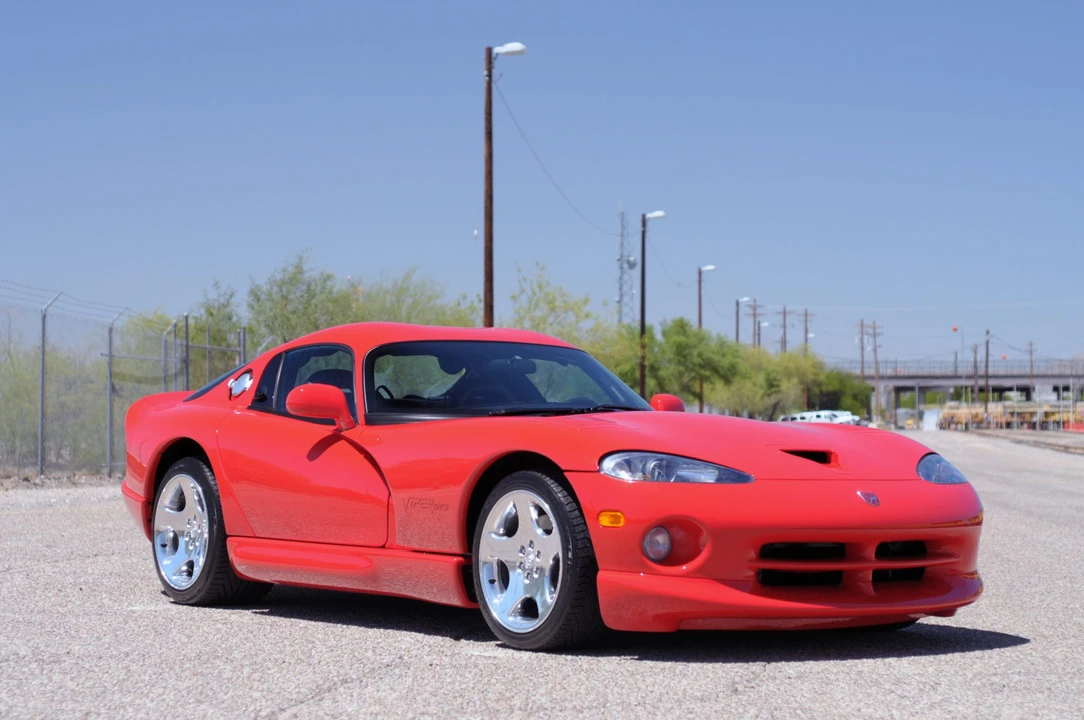2001 Dodge Viper GTS 2nd Gen - Image 19 of 31