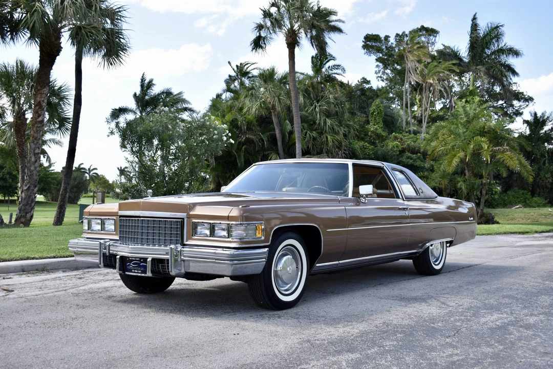 1976 Cadillac DeVille 4th Gen - Image 2 of 31