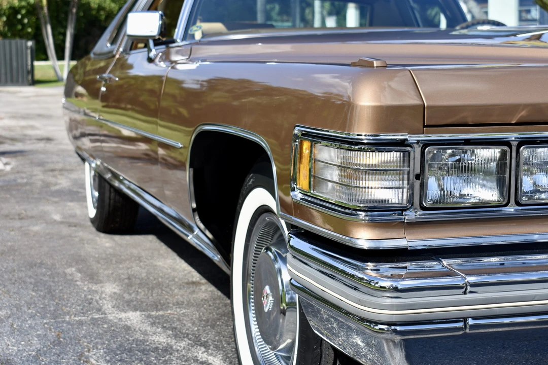 1976 Cadillac DeVille 4th Gen - Image 27 of 31