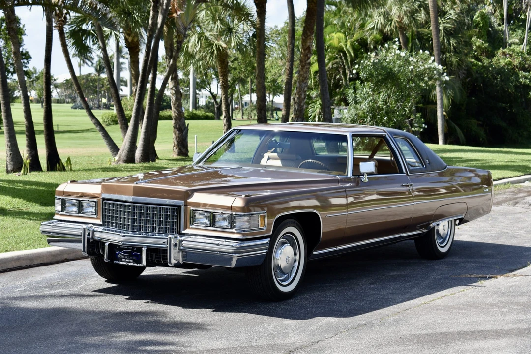 1976 Cadillac DeVille 4th Gen - Image 4 of 31