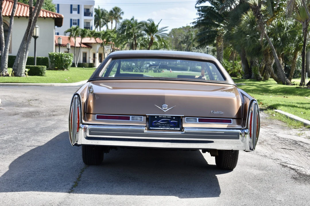 1976 Cadillac DeVille 4th Gen - Image 16 of 31