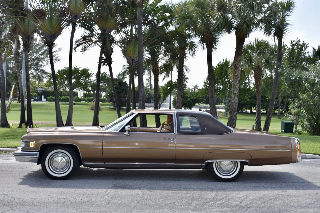 1976 Cadillac DeVille 4th Gen - Image 18 of 31