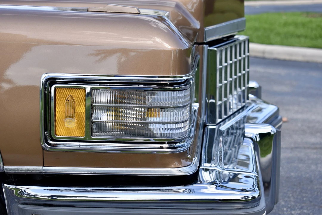 1976 Cadillac DeVille 4th Gen - Image 25 of 31