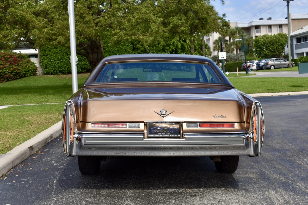 1976 Cadillac DeVille 4th Gen - Image 15 of 31